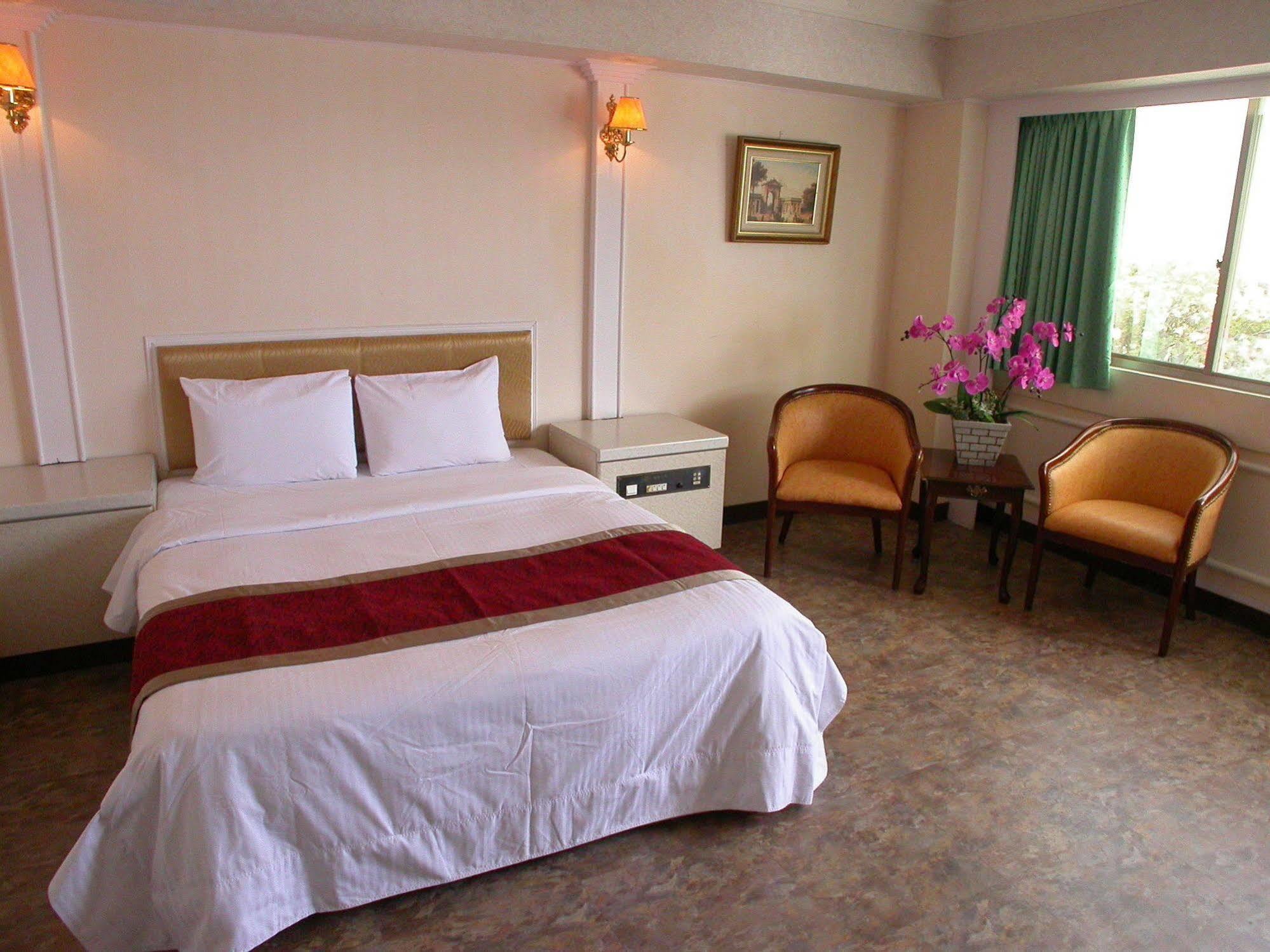 Taitung Bali Suites Hotel Eksteriør billede